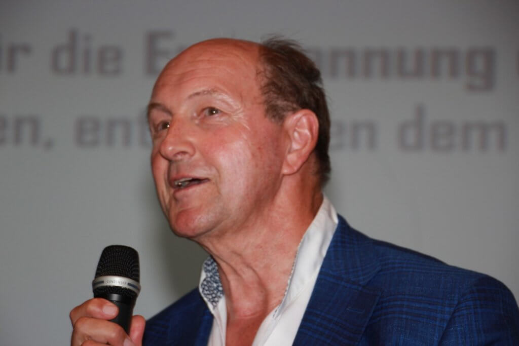 Prof. Dr. Überall