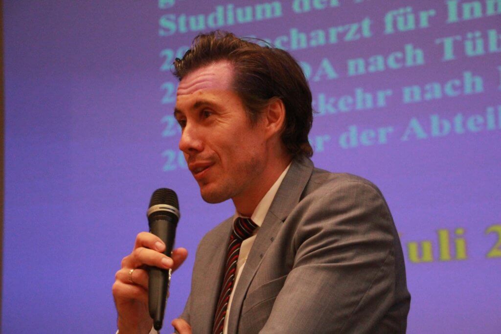 Univ. Prof. Dr. Axel Bauer